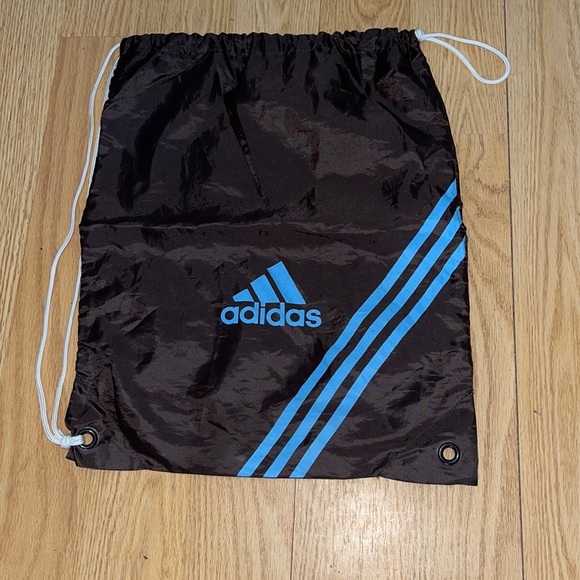 ADIDAS bag - Picture 1 of 1